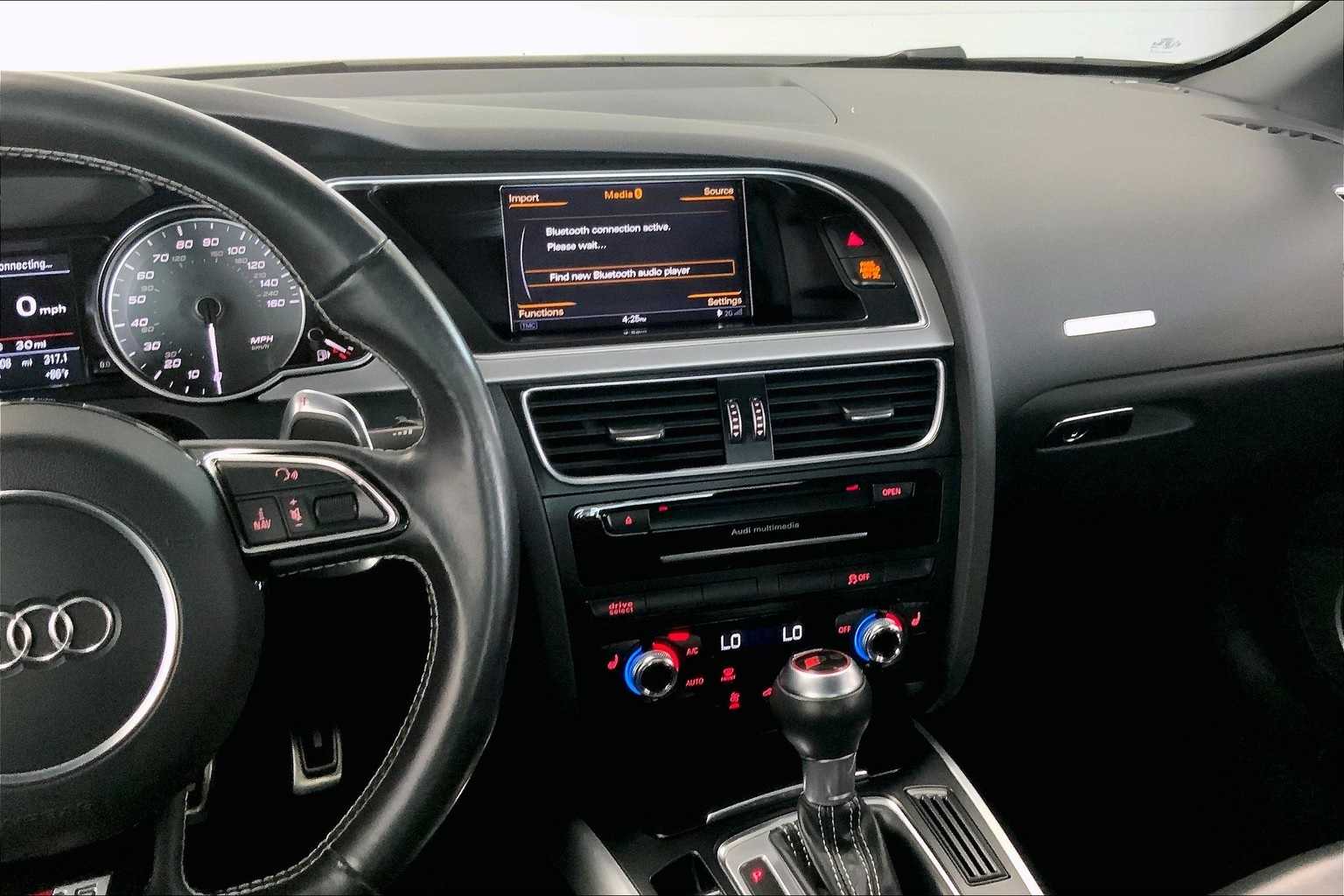 Thumbnail: 2015 Audi S5 - 14