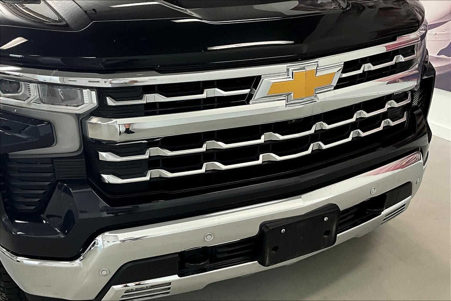 Thumbnail: 2022 Chevrolet Silverado 1500 - 28