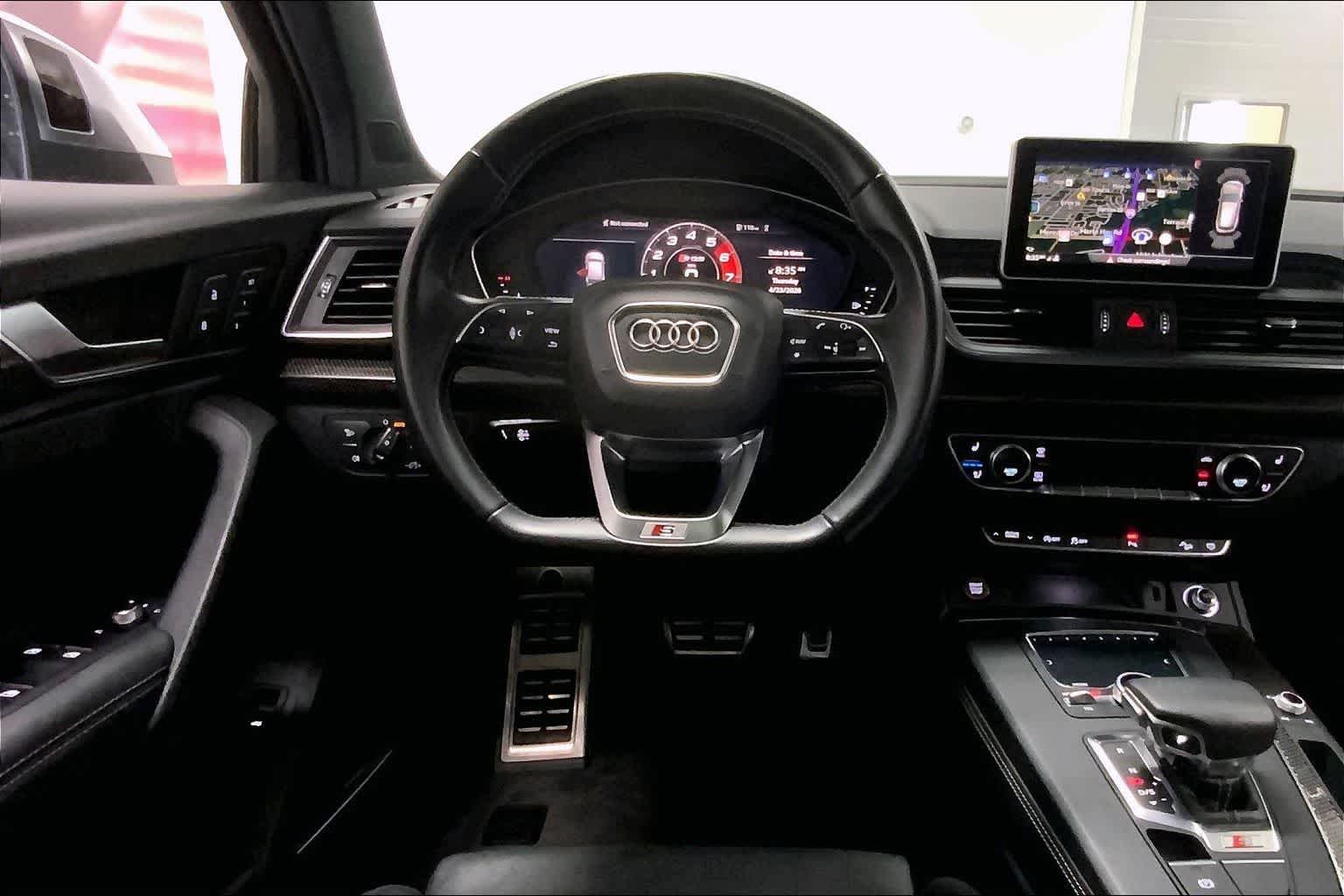 Thumbnail: 2018 Audi SQ5 - 12