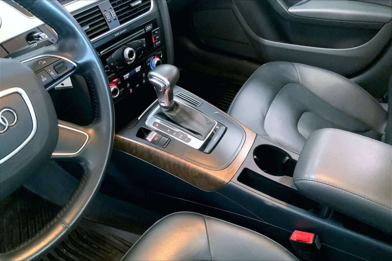 Thumbnail: 2015 Audi A4 - 14