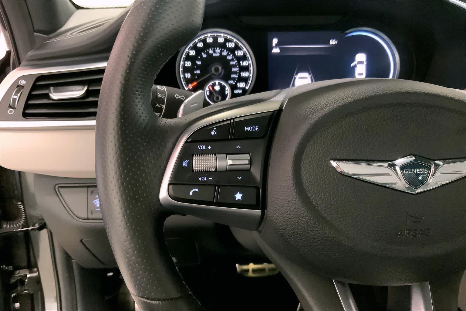 Thumbnail: 2023 Genesis G70 - 22