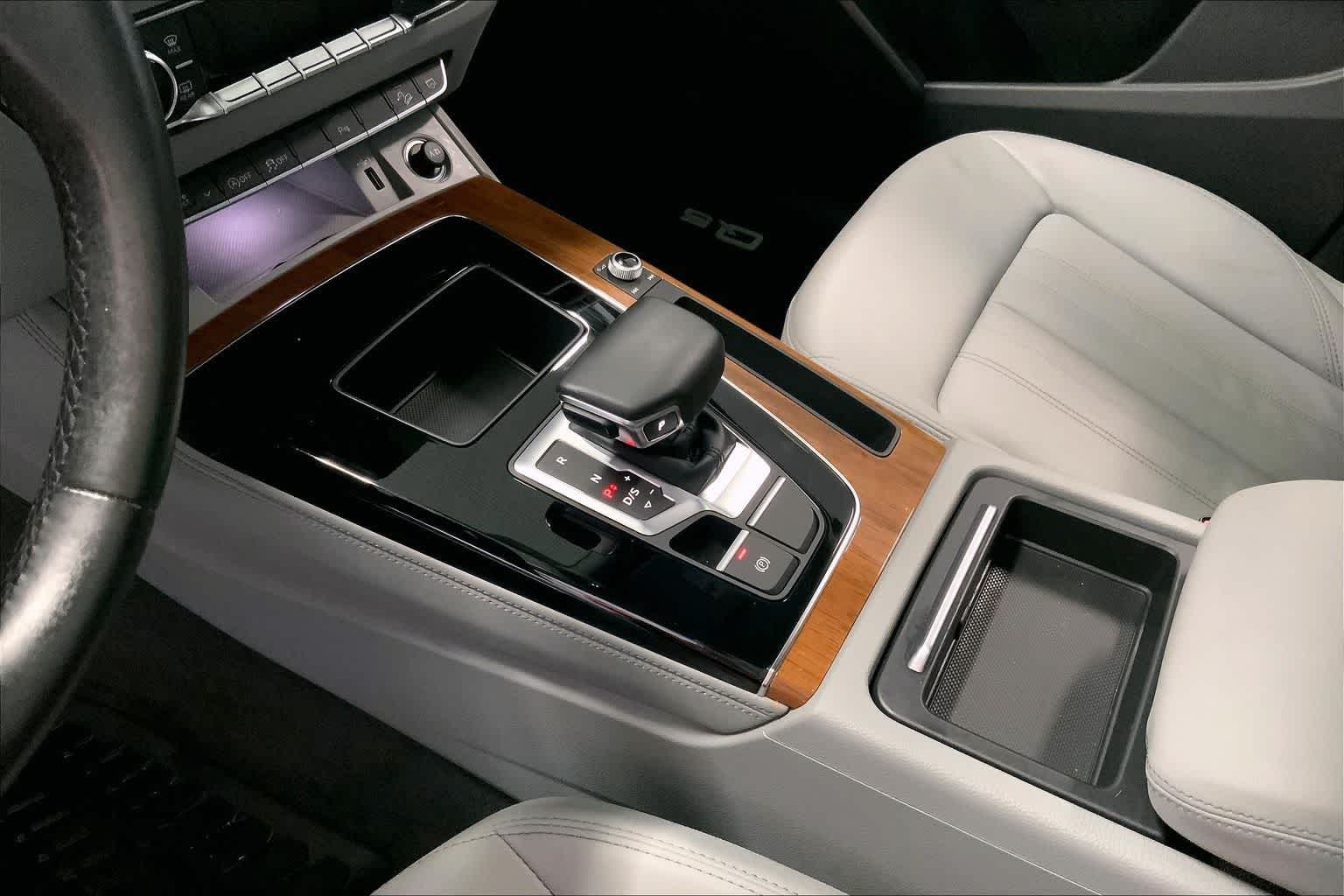 Thumbnail: 2022 Audi Q5 - 15