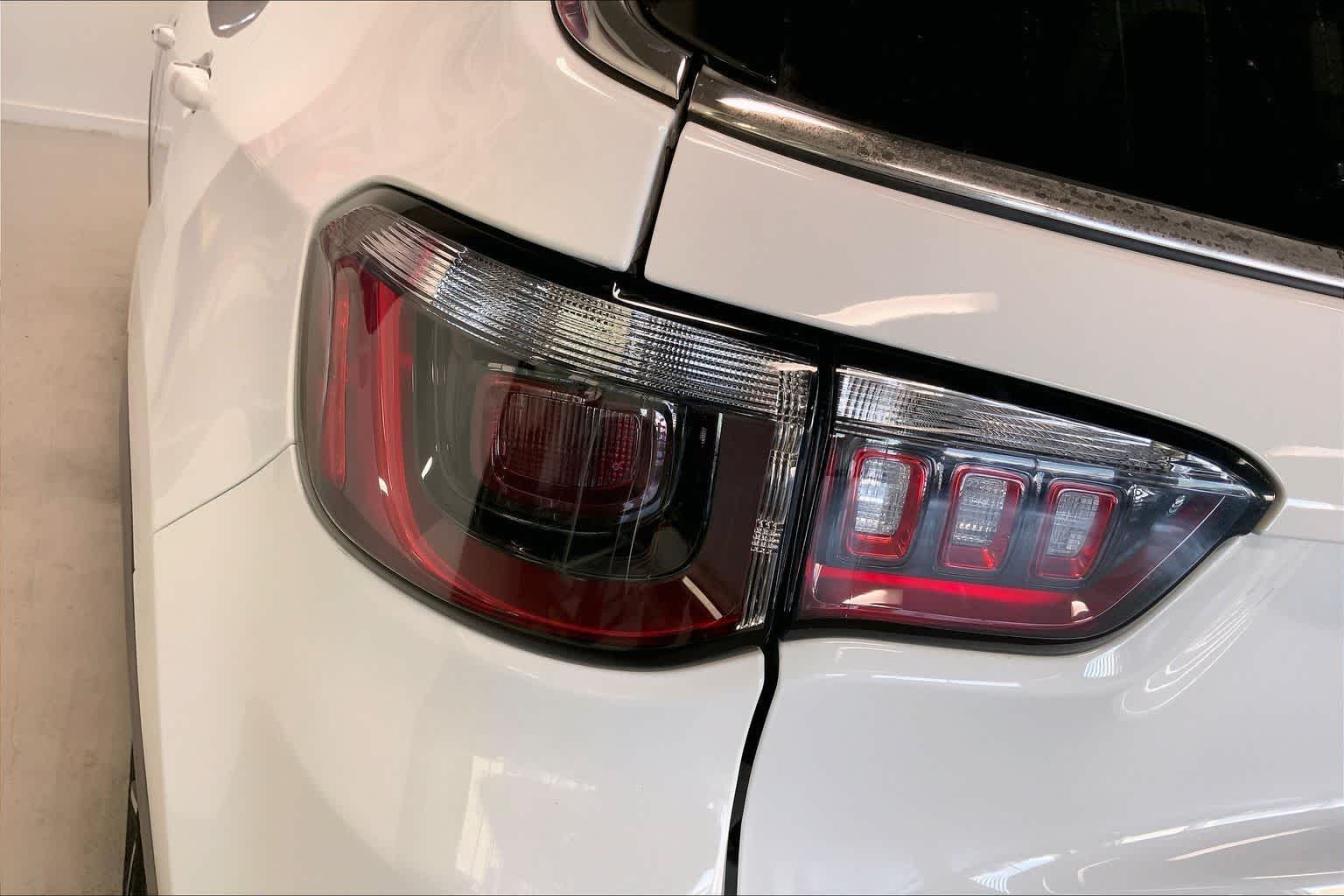 Thumbnail: 2022 Jeep Compass - 29