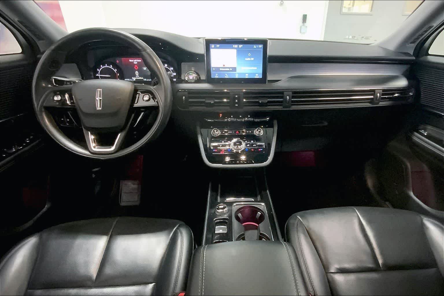 Thumbnail: 2021 Lincoln Corsair - 9