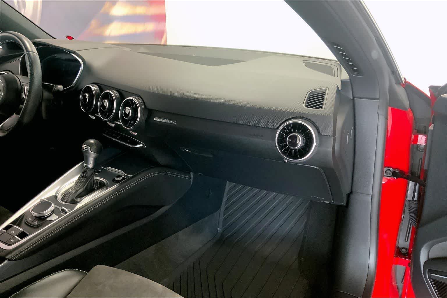 Thumbnail: 2023 Audi TT - 18