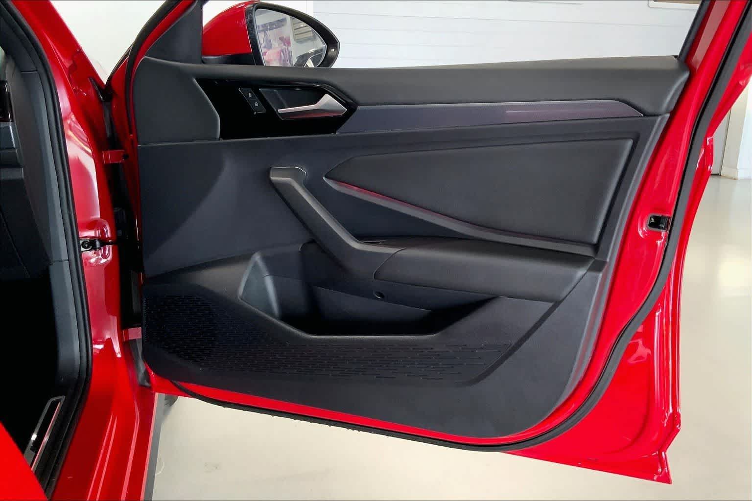 Thumbnail: 2019 Volkswagen Jetta - 25