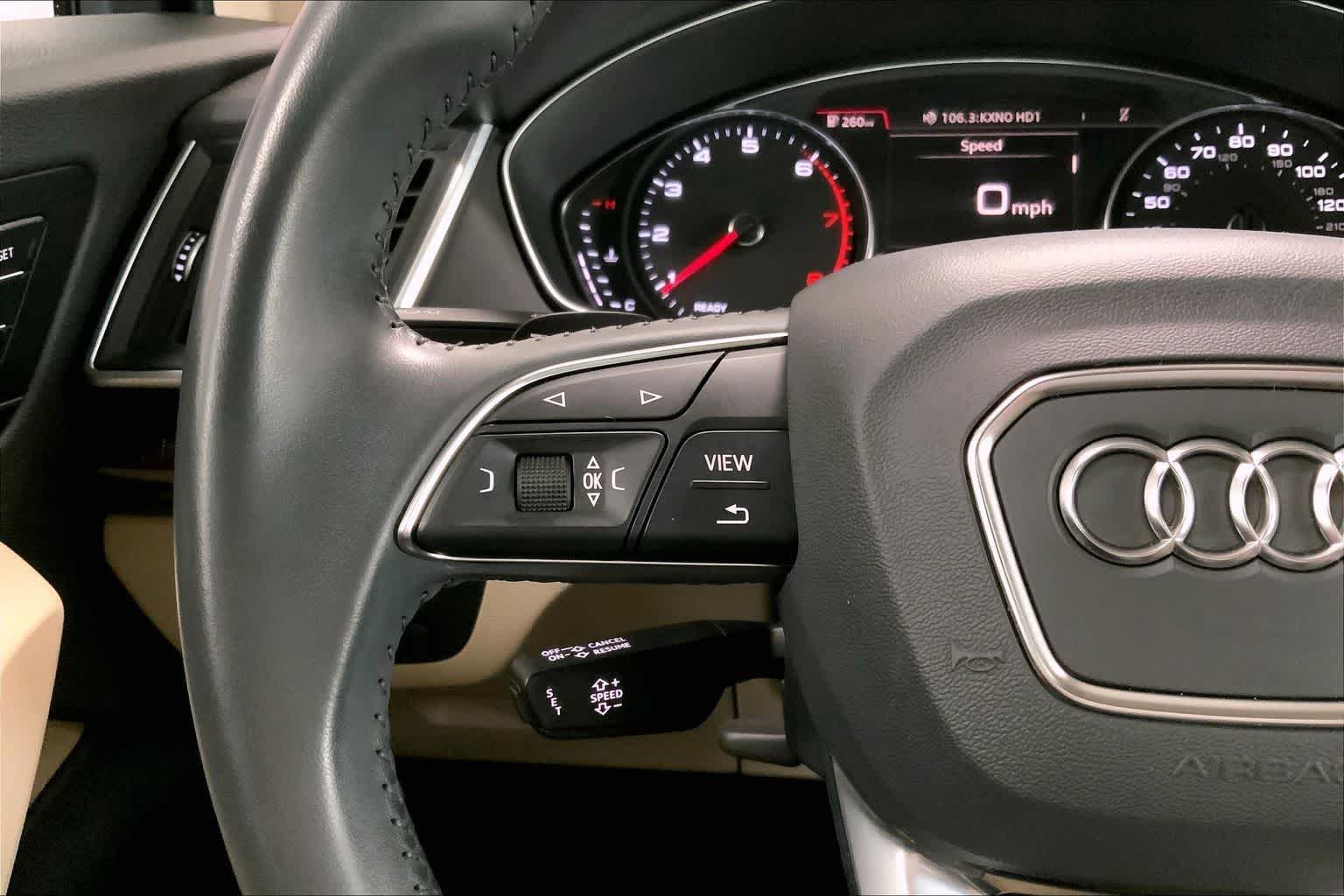 Thumbnail: 2020 Audi Q5 - 24
