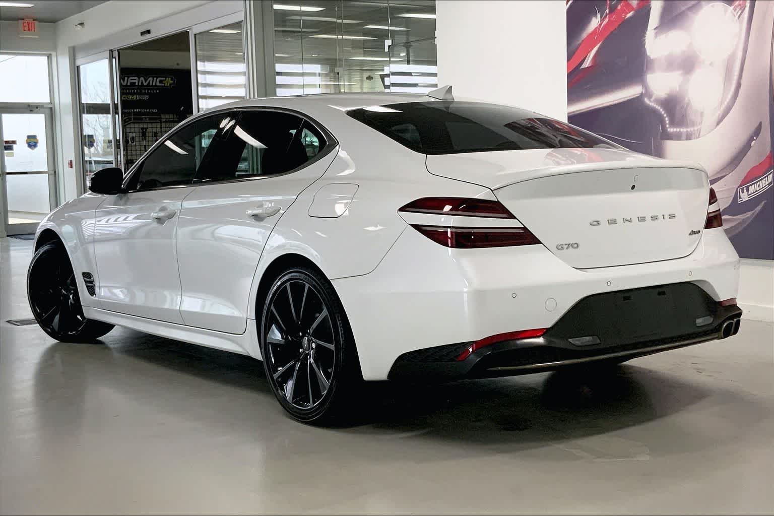 Thumbnail: 2023 Genesis G70 - 4