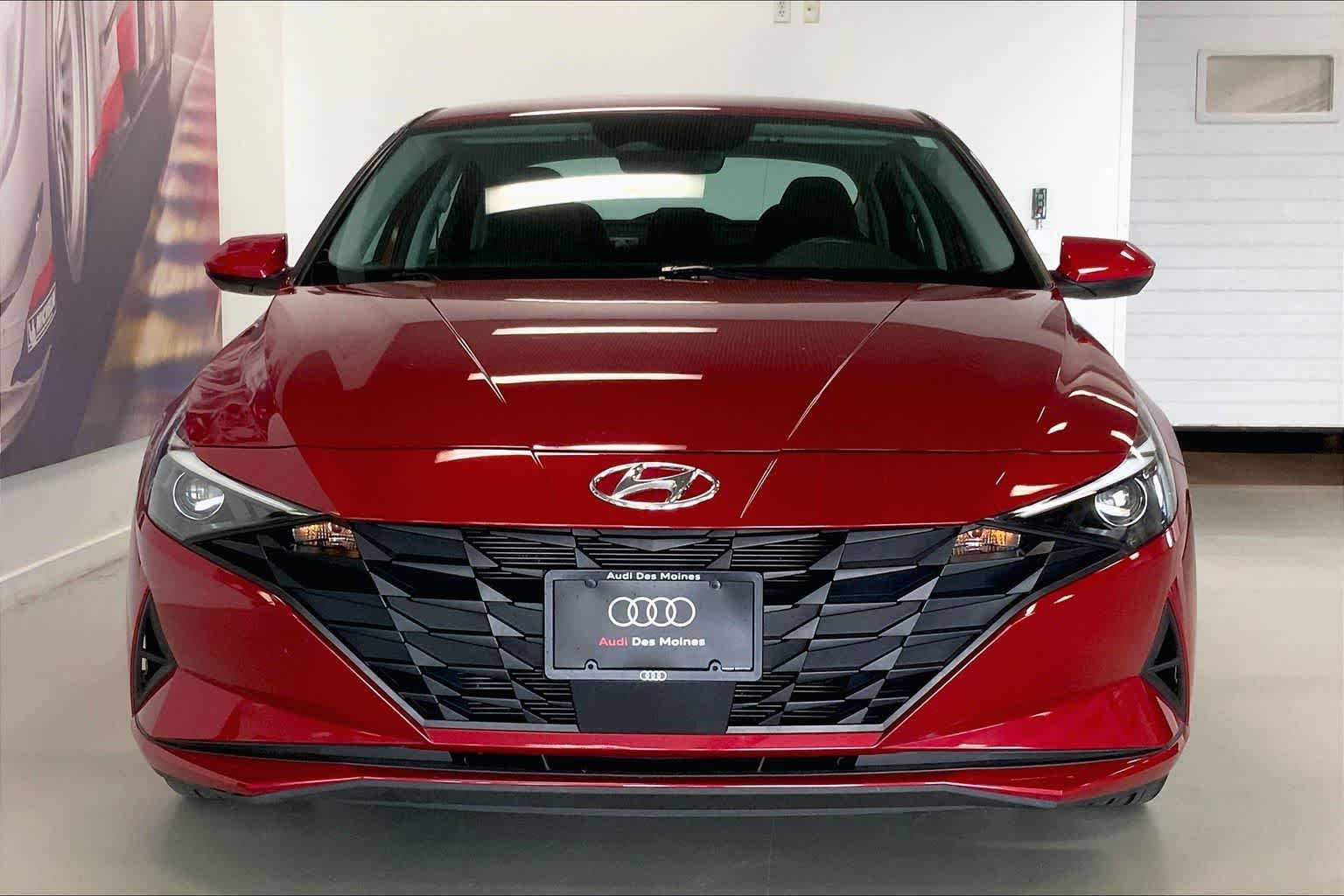 Thumbnail: 2023 Hyundai Elantra - 6