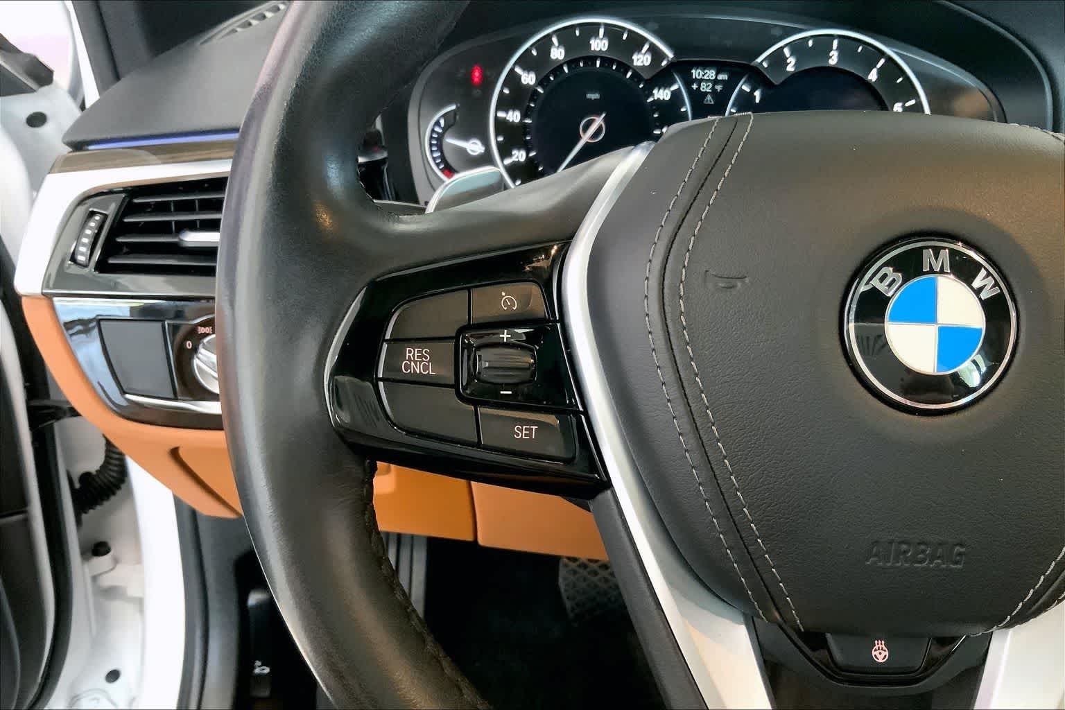 Thumbnail: 2019 BMW 5 Series - 22