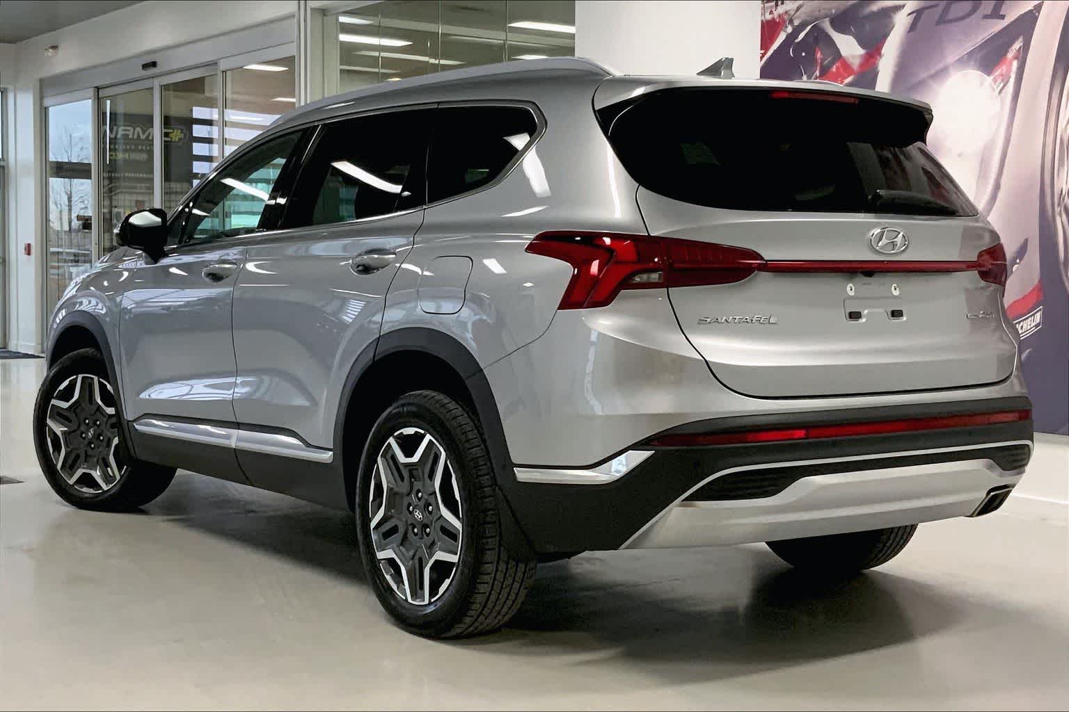 Thumbnail: 2023 Hyundai Santa Fe - 4