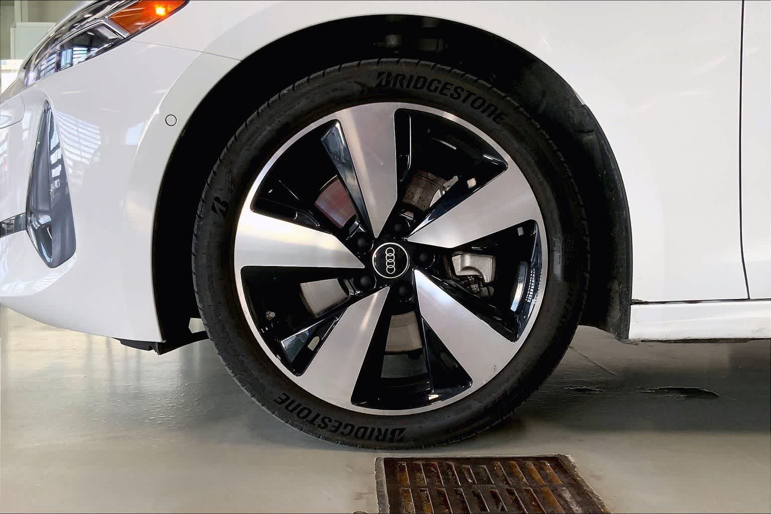 Thumbnail: 2025 Audi A5 - 8