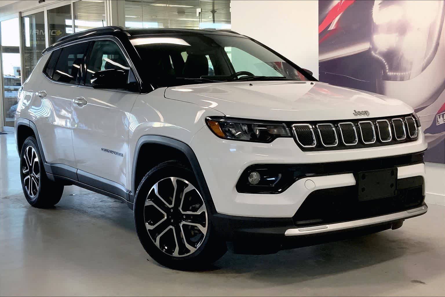 Thumbnail: 2022 Jeep Compass - 19