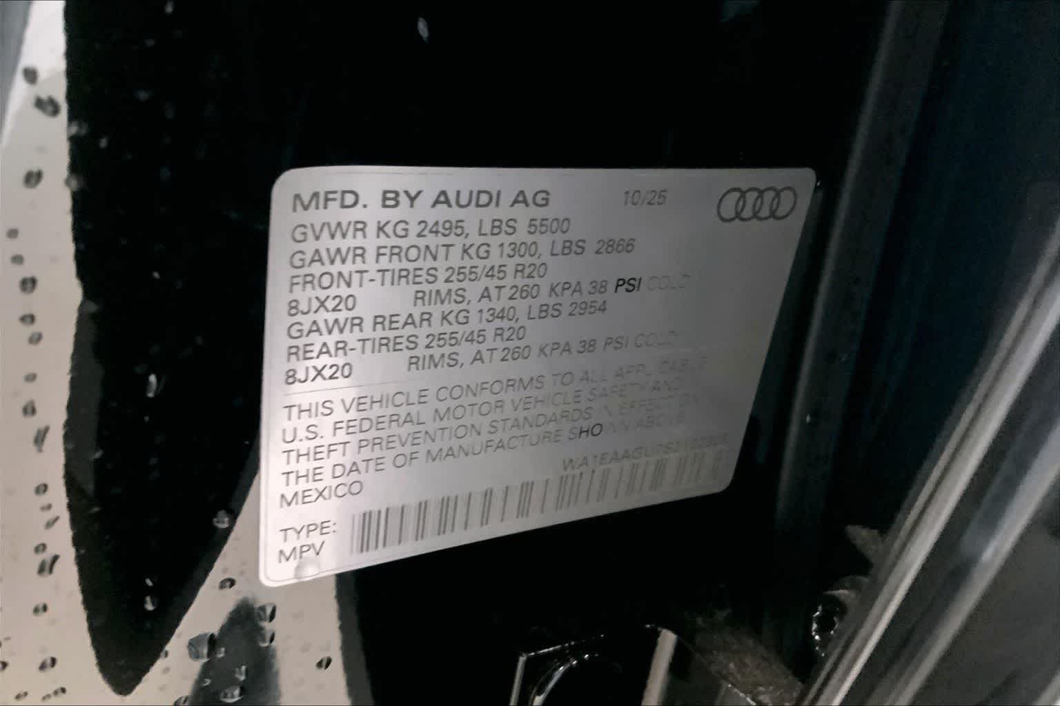 Thumbnail: 2025 Audi Q5 - 22