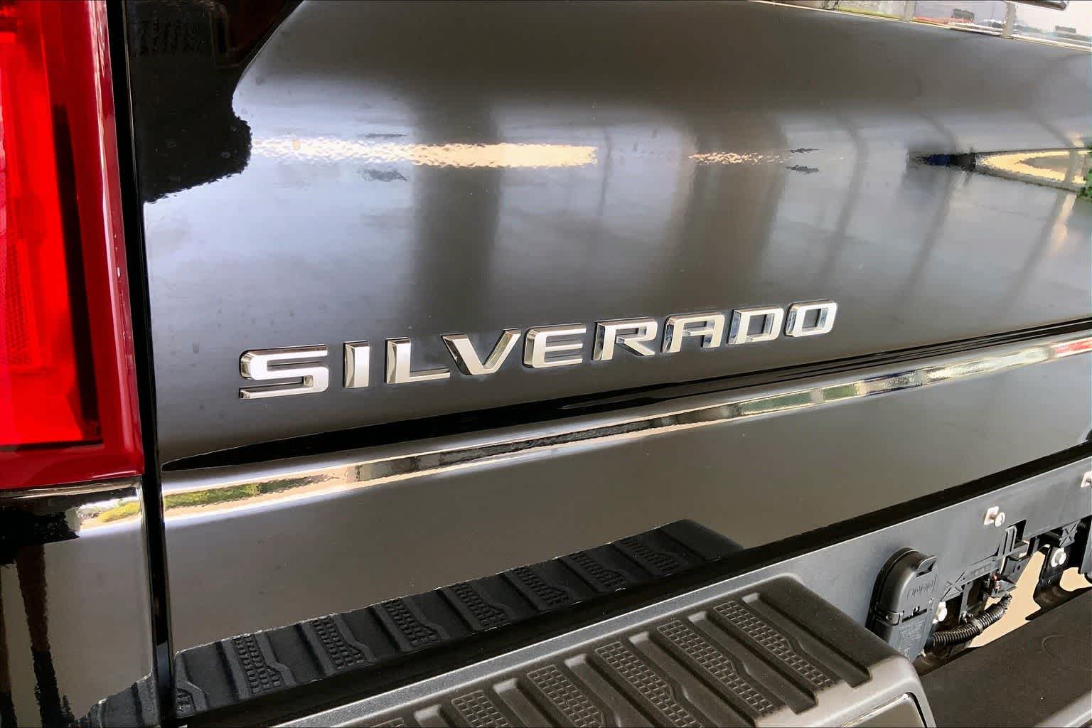 Thumbnail: 2022 Chevrolet Silverado 1500 - 7