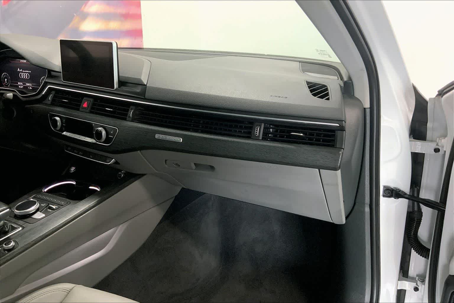 Thumbnail: 2017 Audi A4 - 21