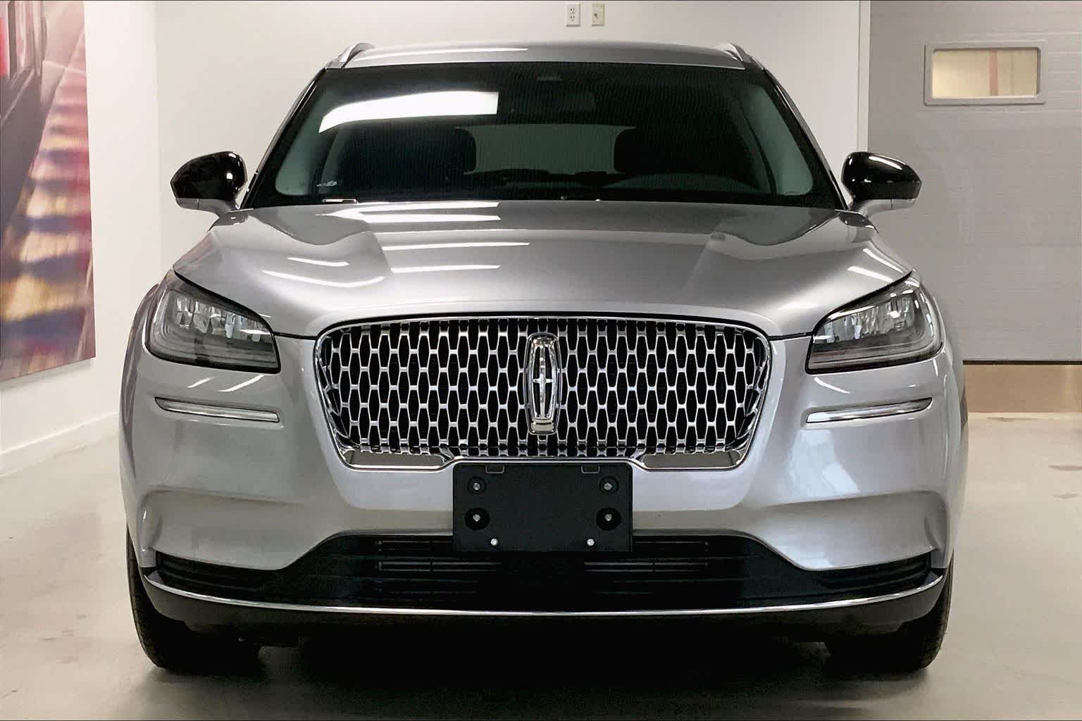 Thumbnail: 2021 Lincoln Corsair - 6