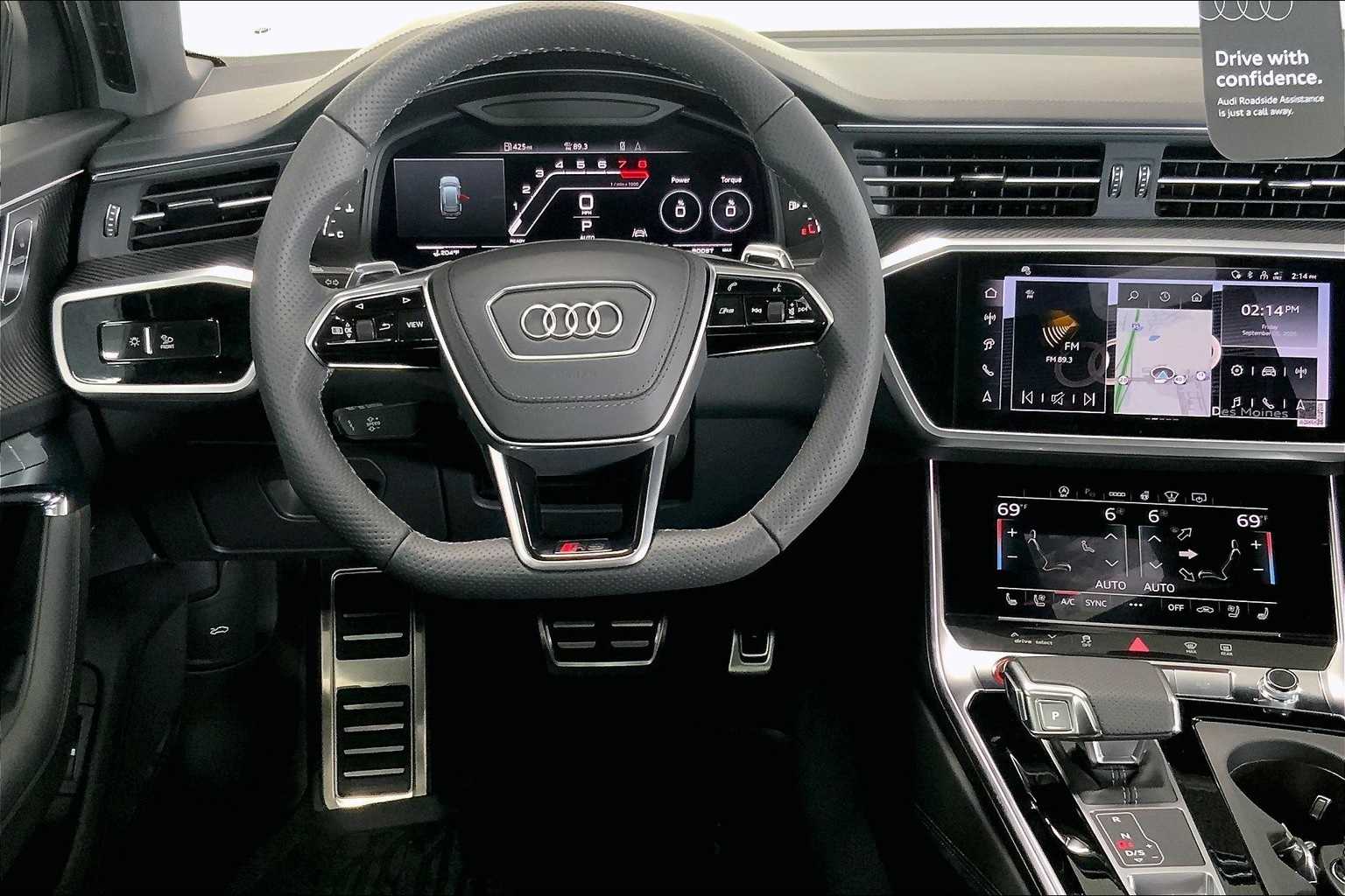 Thumbnail: 2026 Audi RS 6 - 15