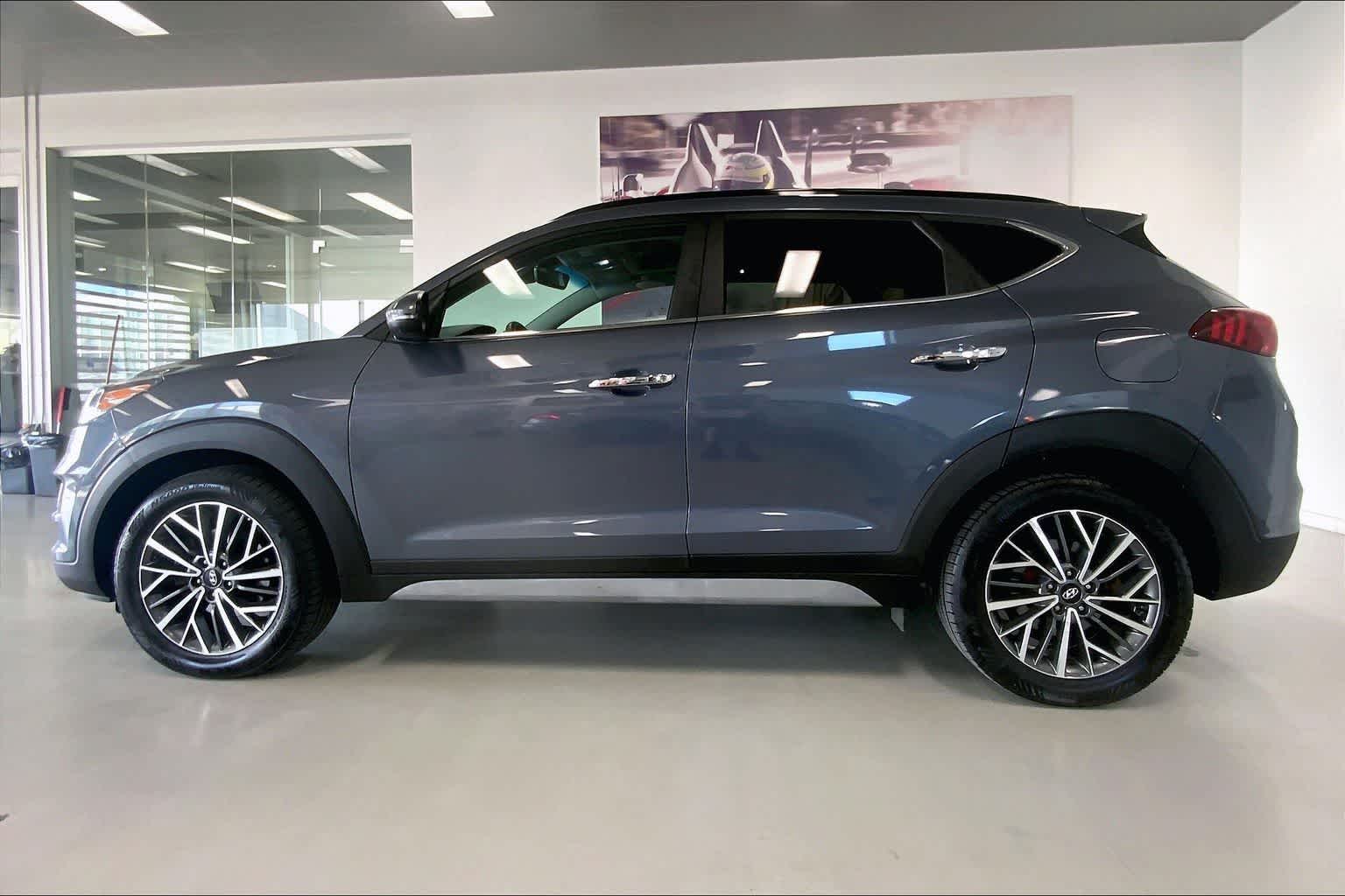 Thumbnail: 2021 Hyundai Tucson - 3