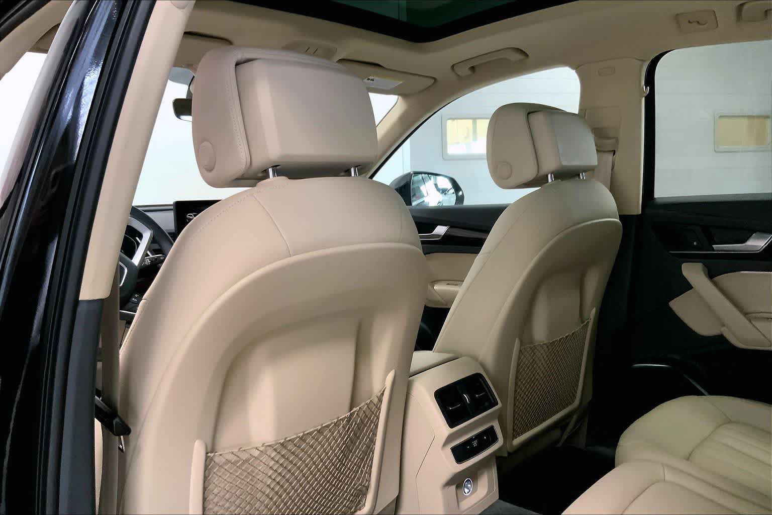 Thumbnail: 2020 Audi Q5 - 12
