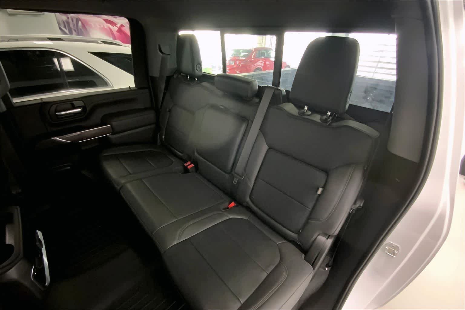 Thumbnail: 2022 Chevrolet Silverado 2500 - 26