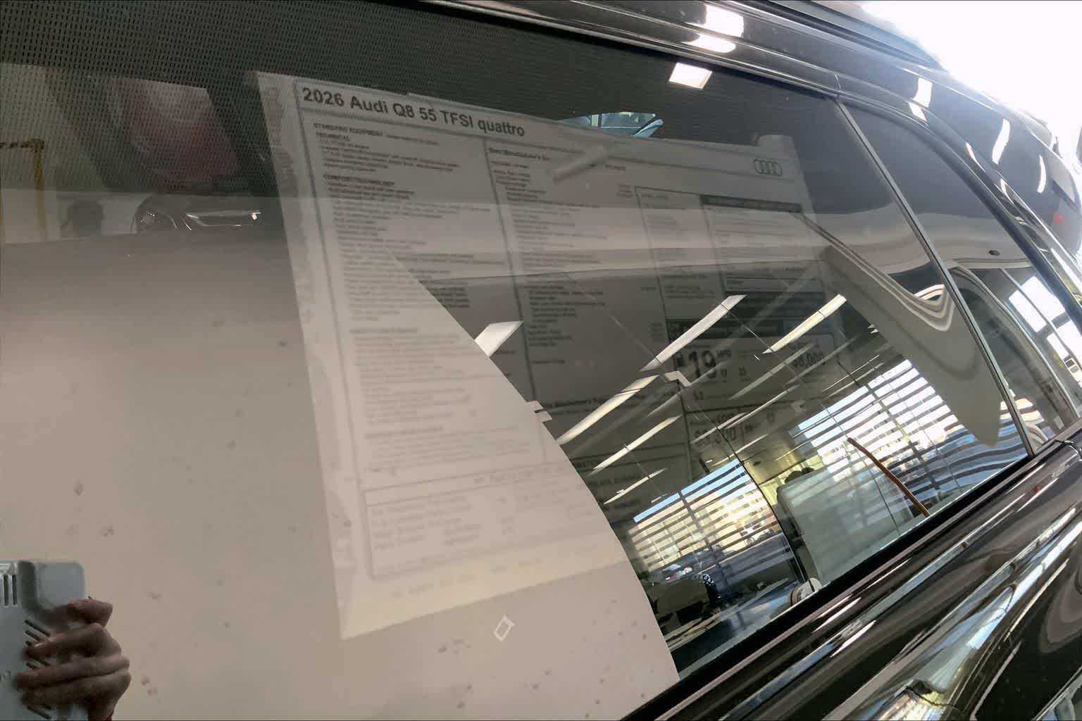 Thumbnail: 2026 Audi Q8 - 23