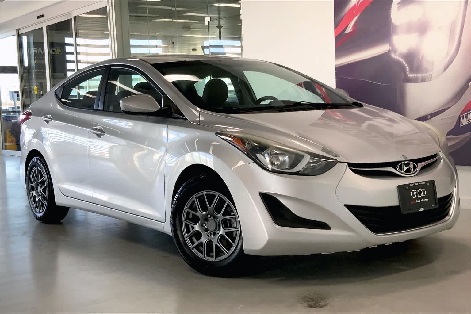 Thumbnail: 2016 Hyundai Elantra - 19