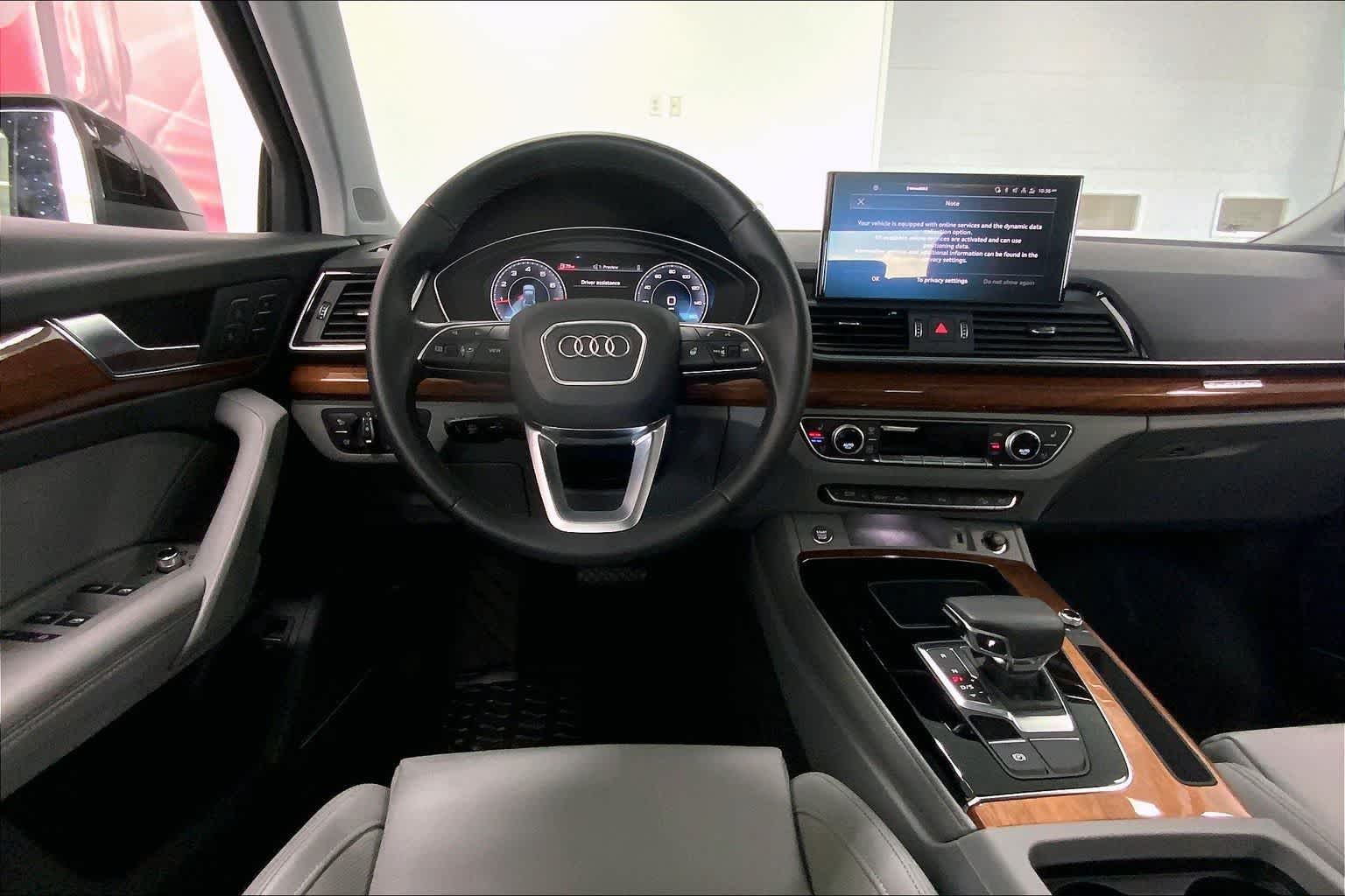Thumbnail: 2023 Audi Q5 - 12