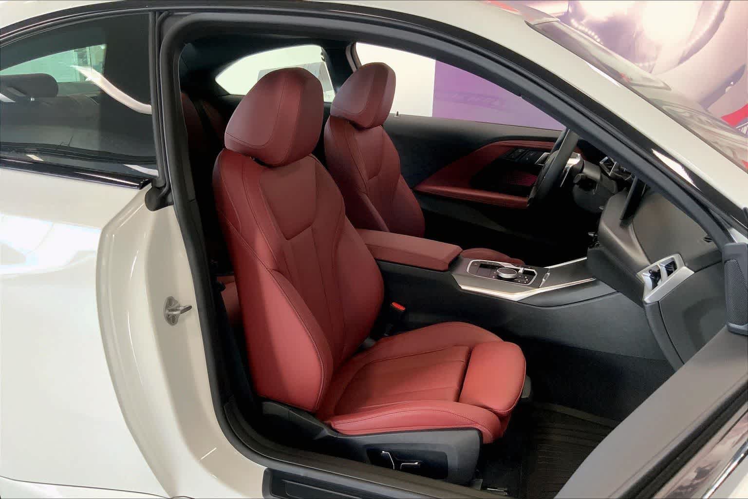 Thumbnail: 2025 BMW 2 Series - 11