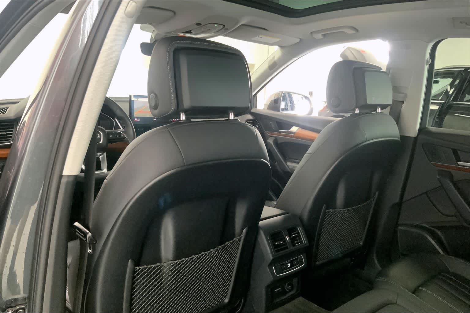 Thumbnail: 2023 Audi Q5 - 11