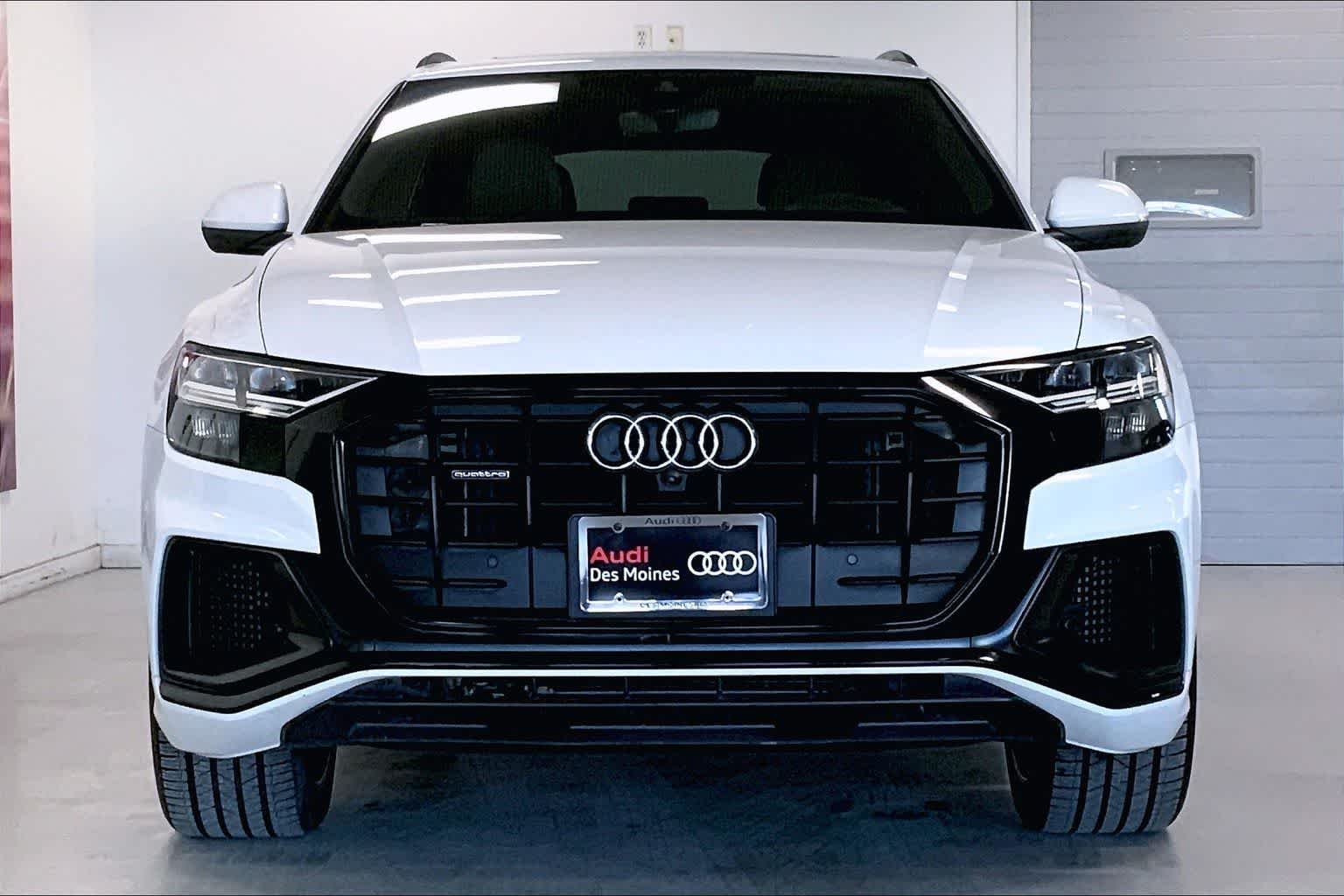 Thumbnail: 2021 Audi Q8 - 6