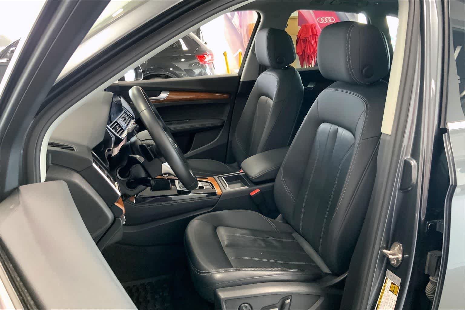 Thumbnail: 2022 Audi Q5 - 9