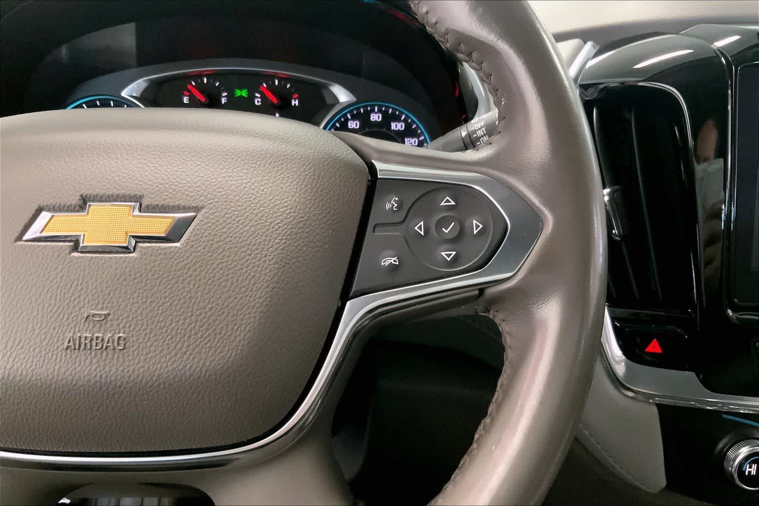 Thumbnail: 2018 Chevrolet Traverse - 21