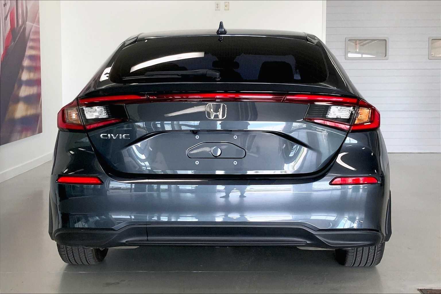 Thumbnail: 2024 Honda Civic - 5