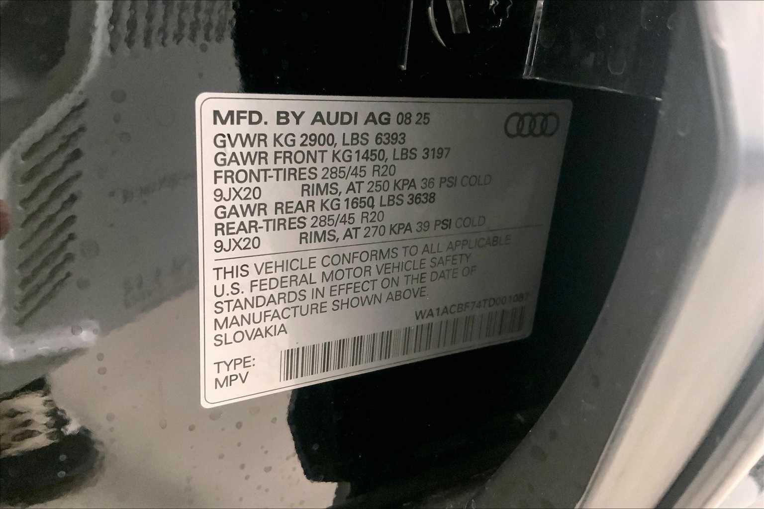 Thumbnail: 2026 Audi Q7 - 20