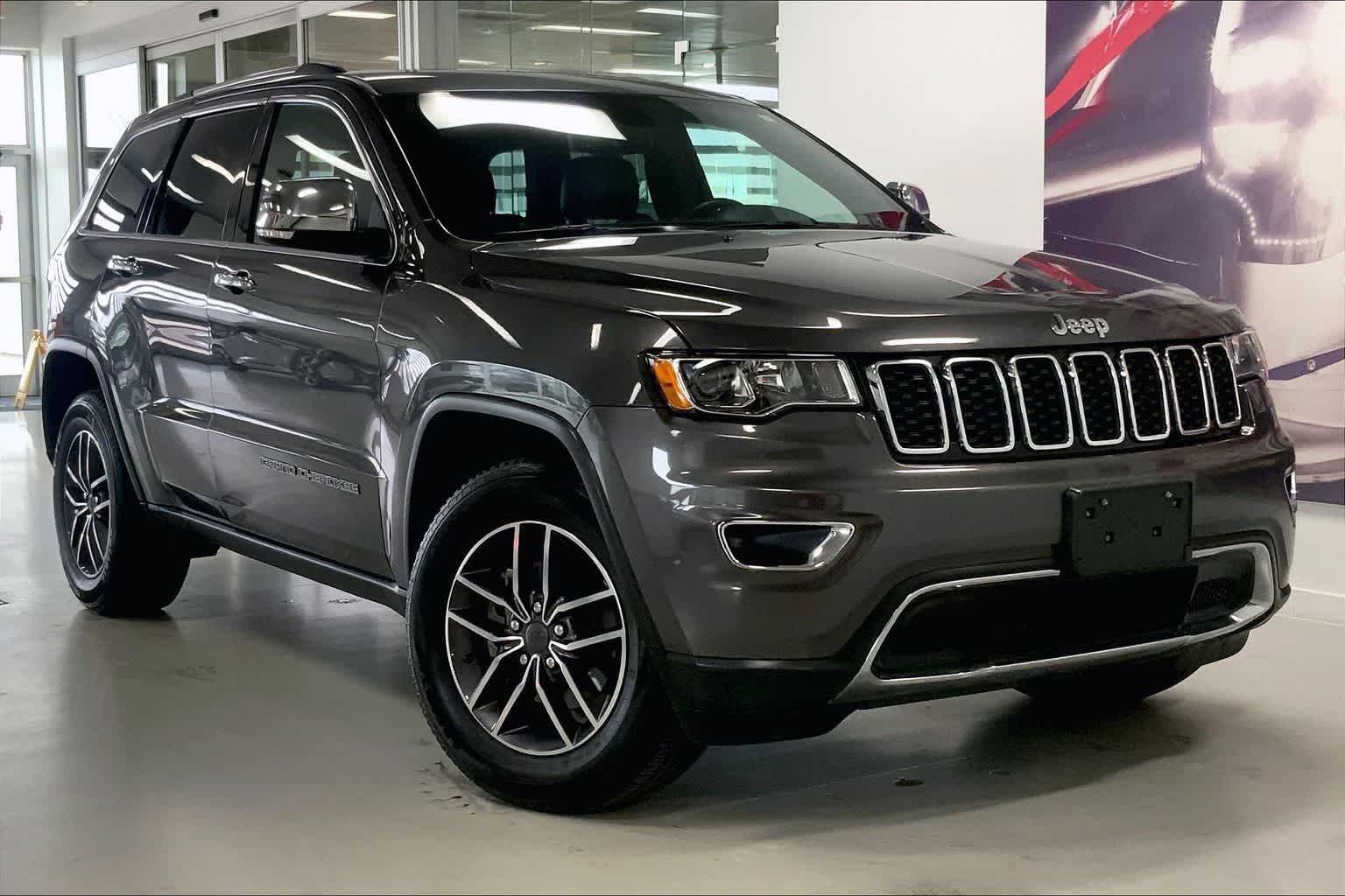Thumbnail: 2019 Jeep Grand Cherokee - 19