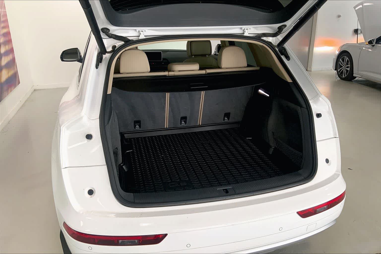 Thumbnail: 2018 Audi Q5 - 17