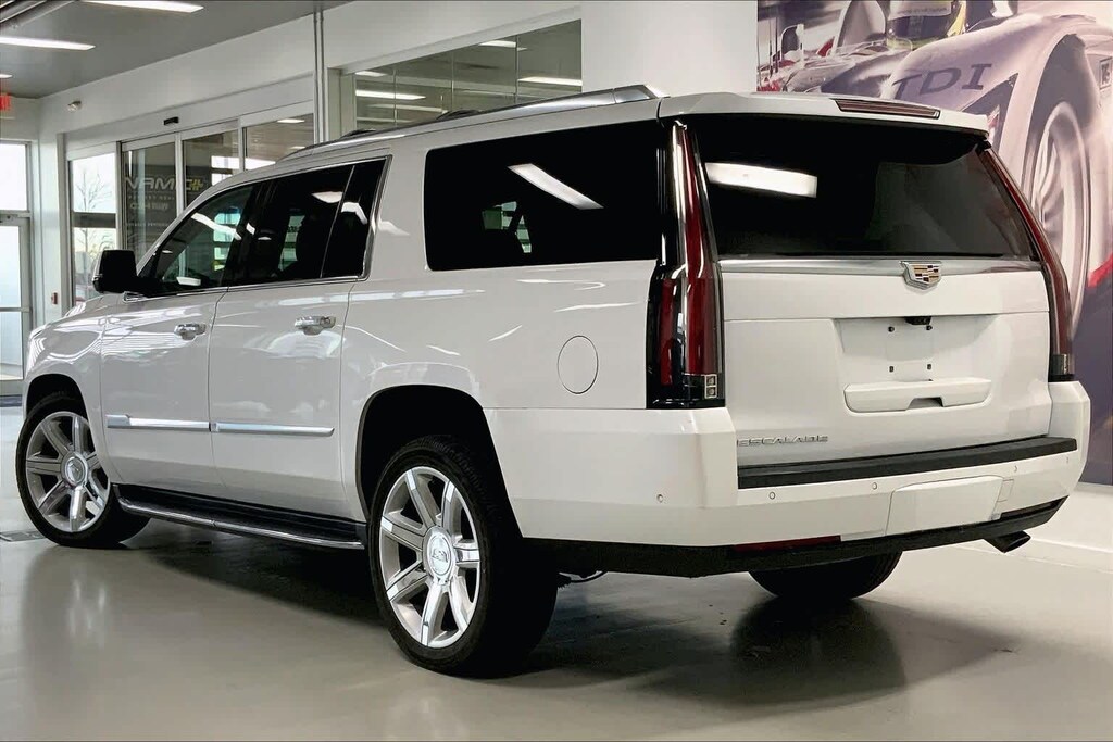 Used 2019 CADILLAC Escalade ESV Luxury SUV