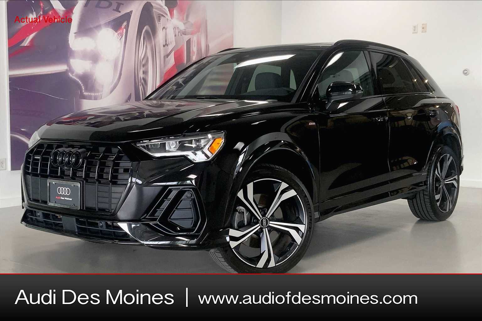 Thumbnail: 2023 Audi Q3 - 1