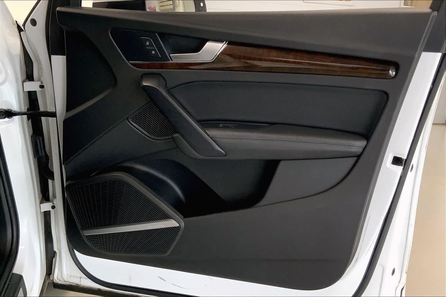 Thumbnail: 2019 Audi Q5 - 26