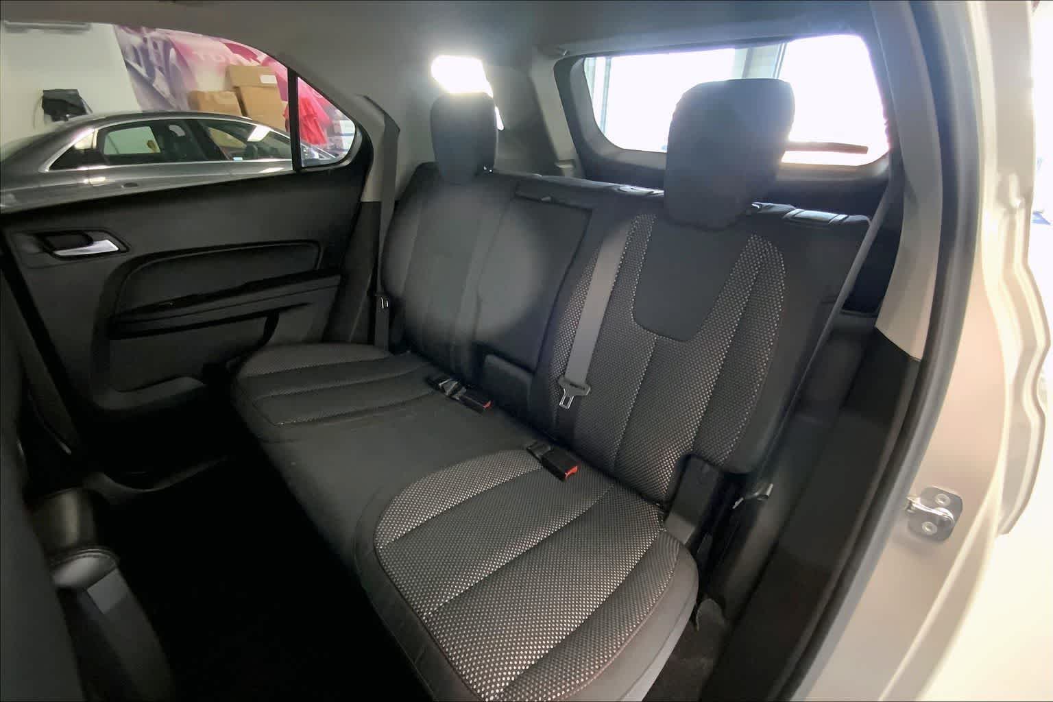 Thumbnail: 2016 Chevrolet Equinox - 27