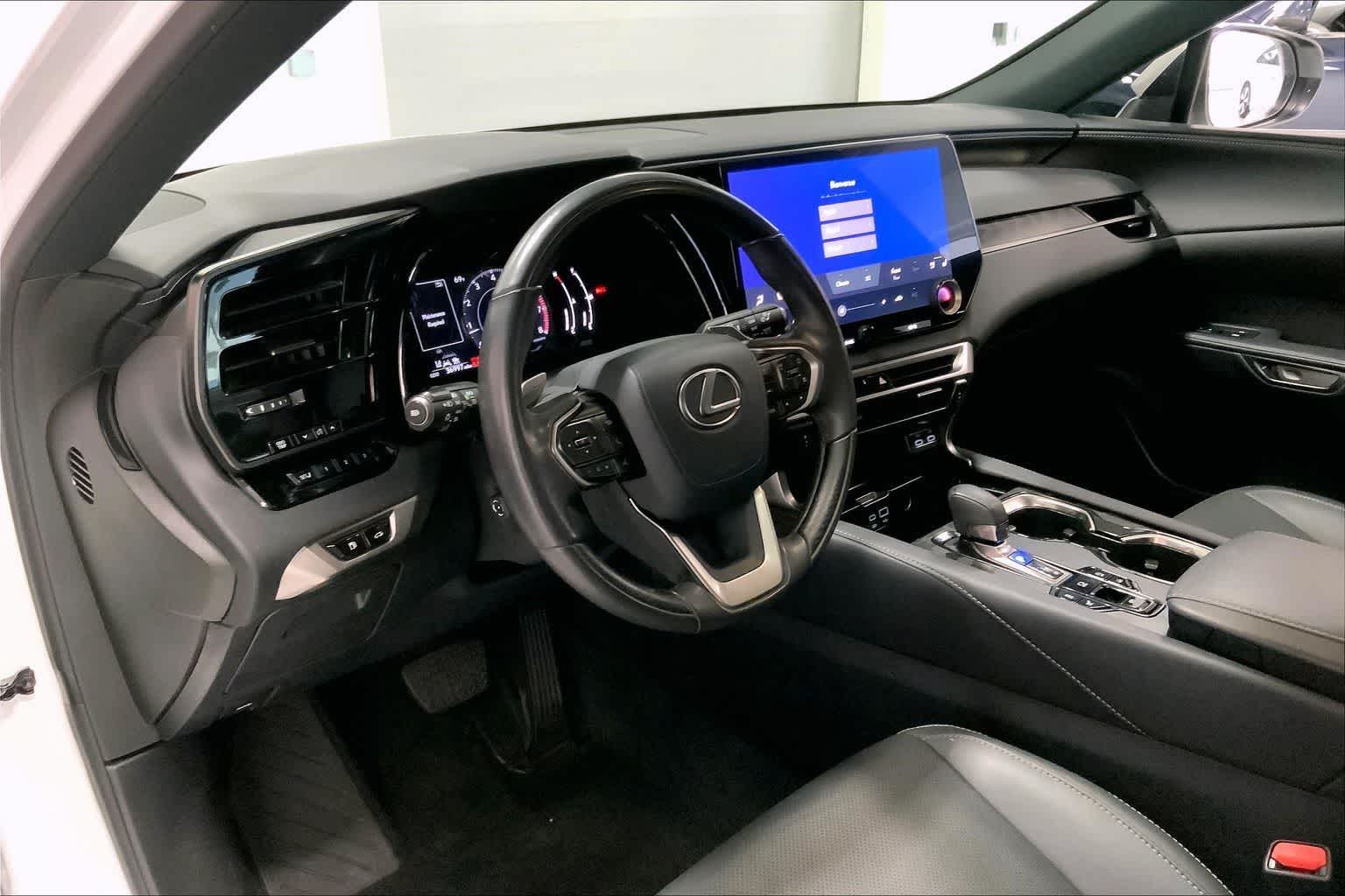 Thumbnail: 2024 Lexus RX - 2
