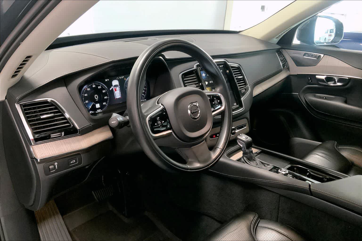 Thumbnail: 2021 Volvo XC90 - 2