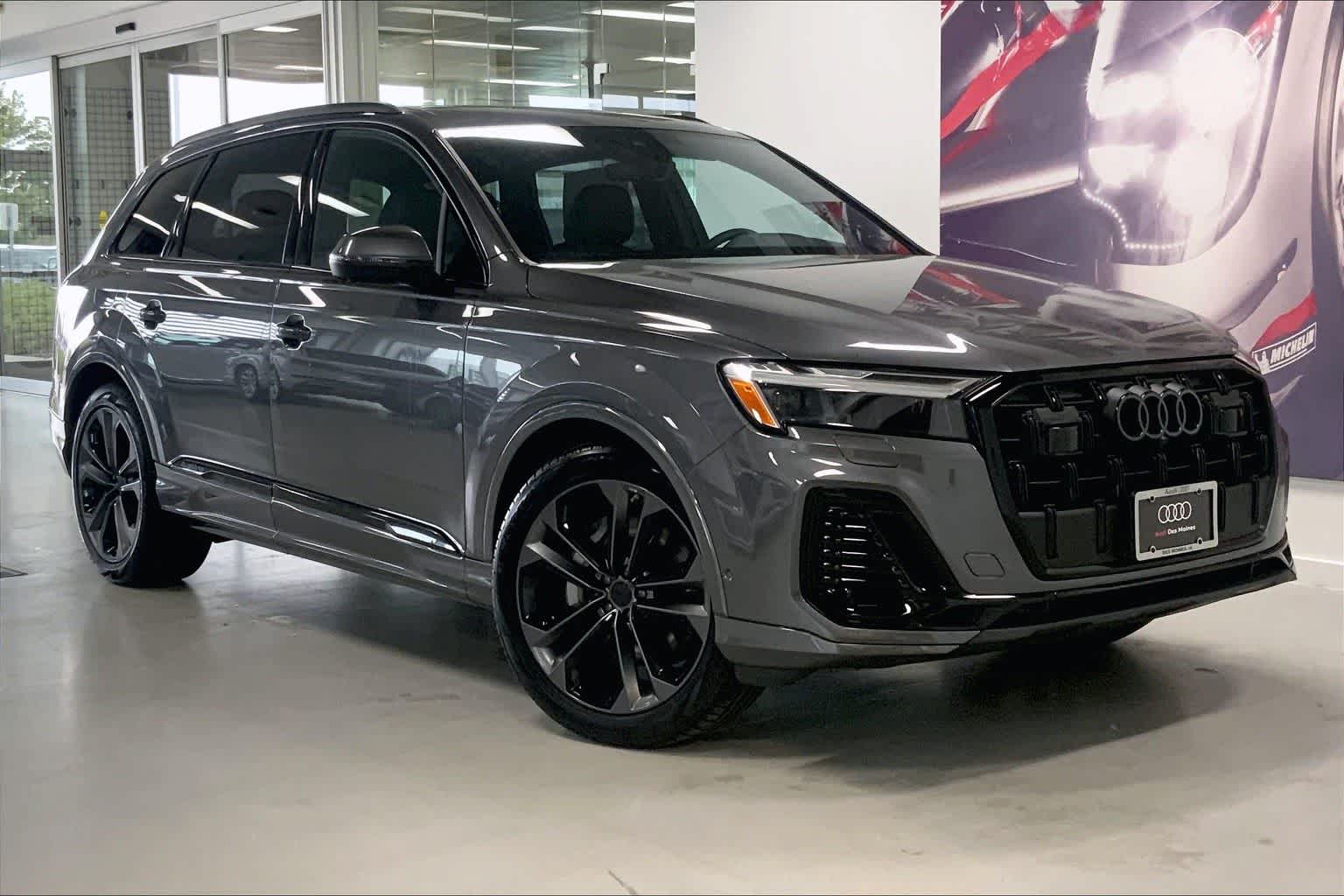 Thumbnail: 2026 Audi Q7 - 21