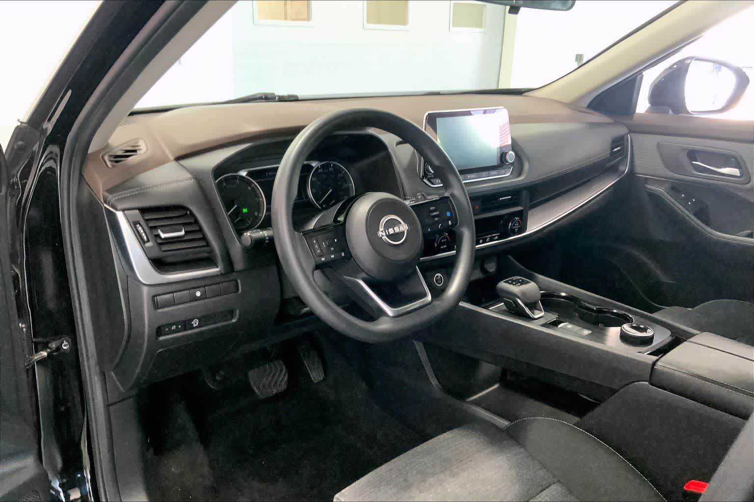 Thumbnail: 2023 Nissan Rogue - 2