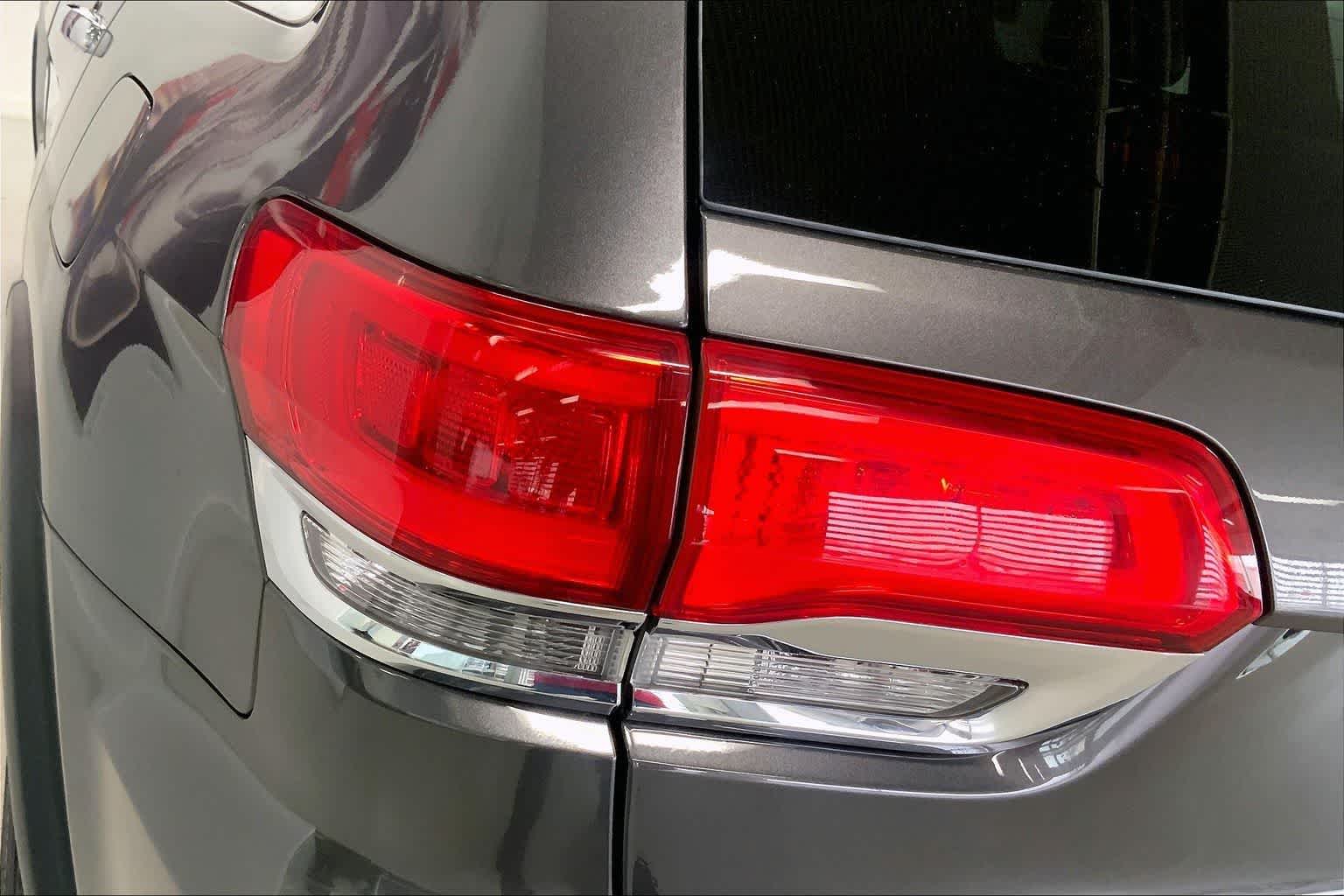 Thumbnail: 2019 Jeep Grand Cherokee - 29