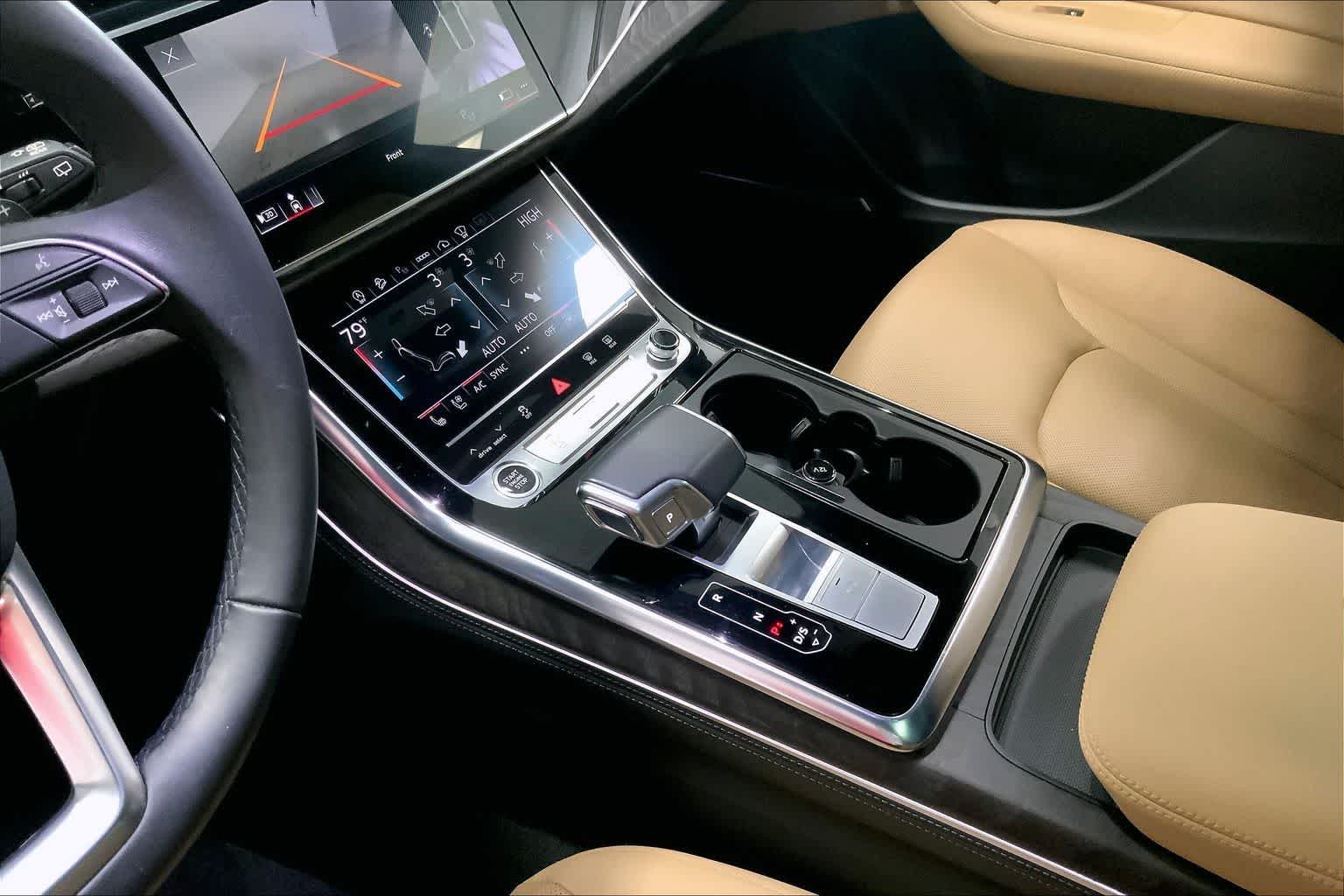 Thumbnail: 2023 Audi Q8 - 14