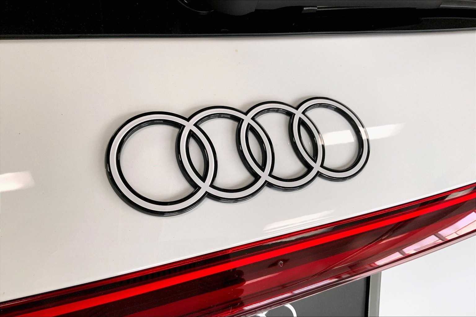 Thumbnail: 2025 Audi Q5 - 7