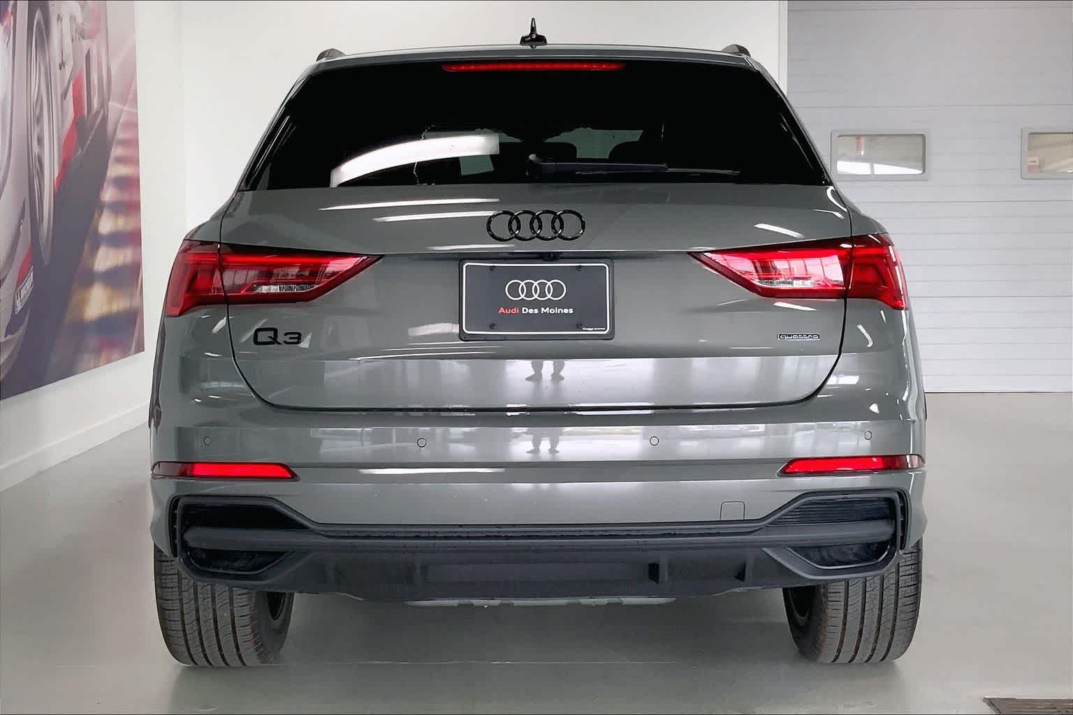 Thumbnail: 2025 Audi Q3 - 5