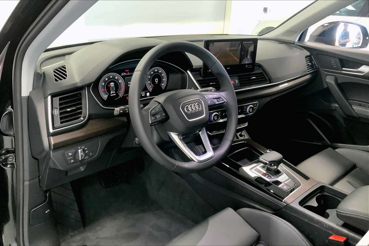 Thumbnail: 2024 Audi Q5 - 2